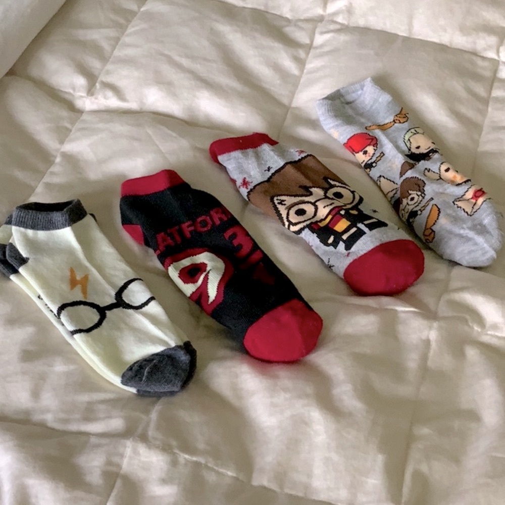 Harry Potter Themed Socks Set Four Pairs Kids Size 23